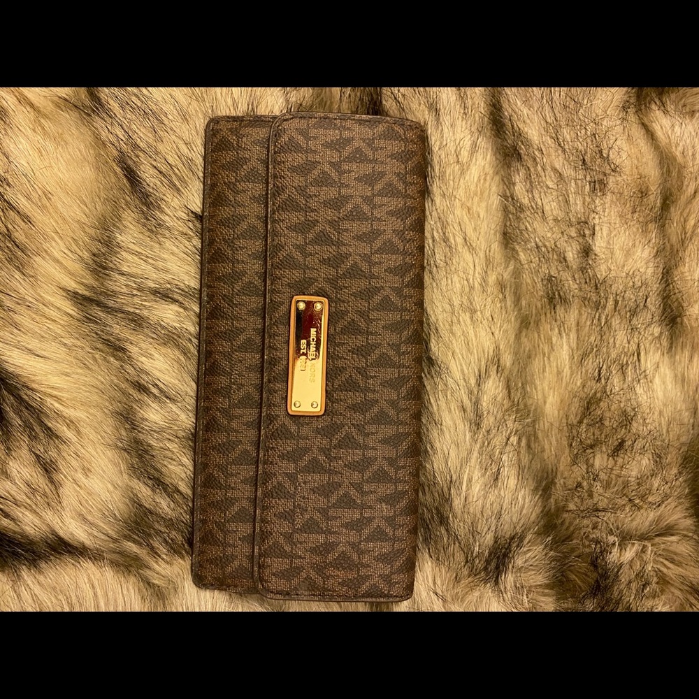 Michael Kors wallet.